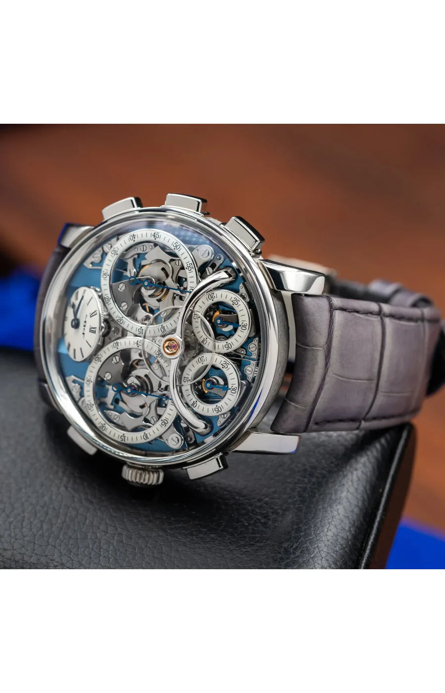 MB&F - 10.PL.BU