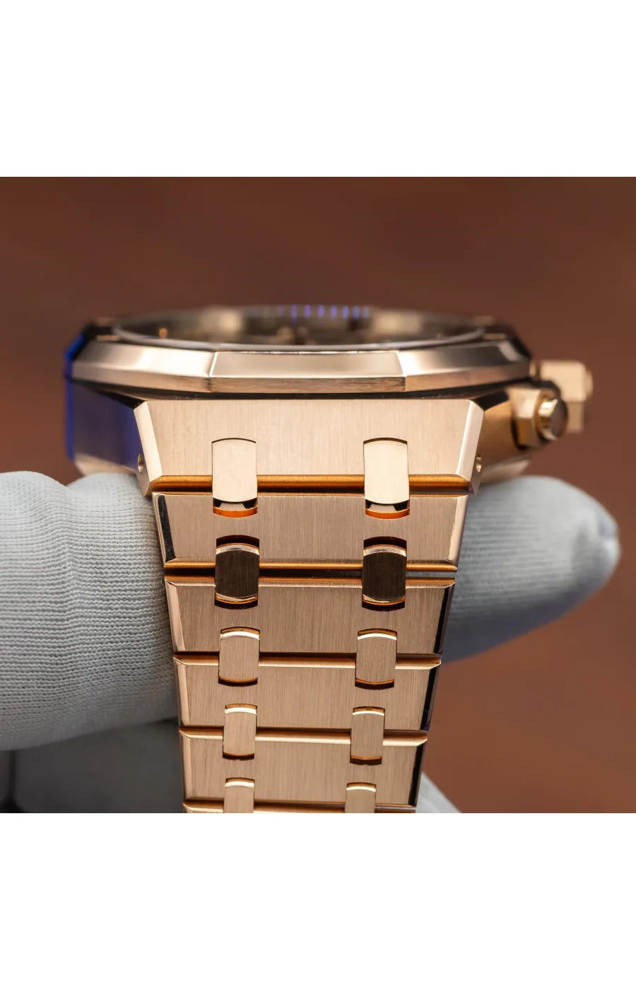 Audemars Piguet Royal Oak - 26240OR.OO.1320OR.05