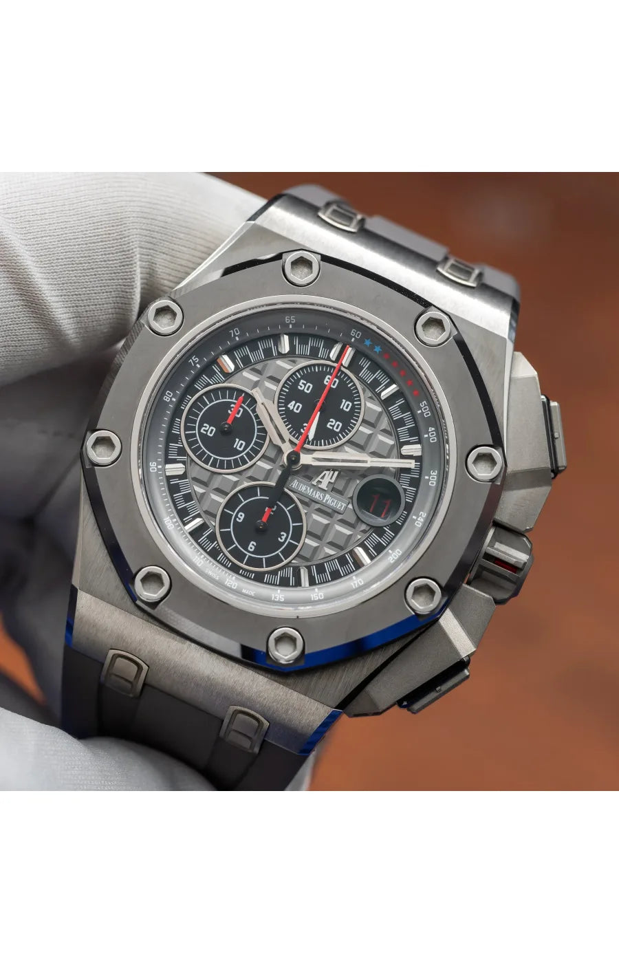 Audemars Piguet Royal Oak Offshore - 26568IM.OO.A004C.01