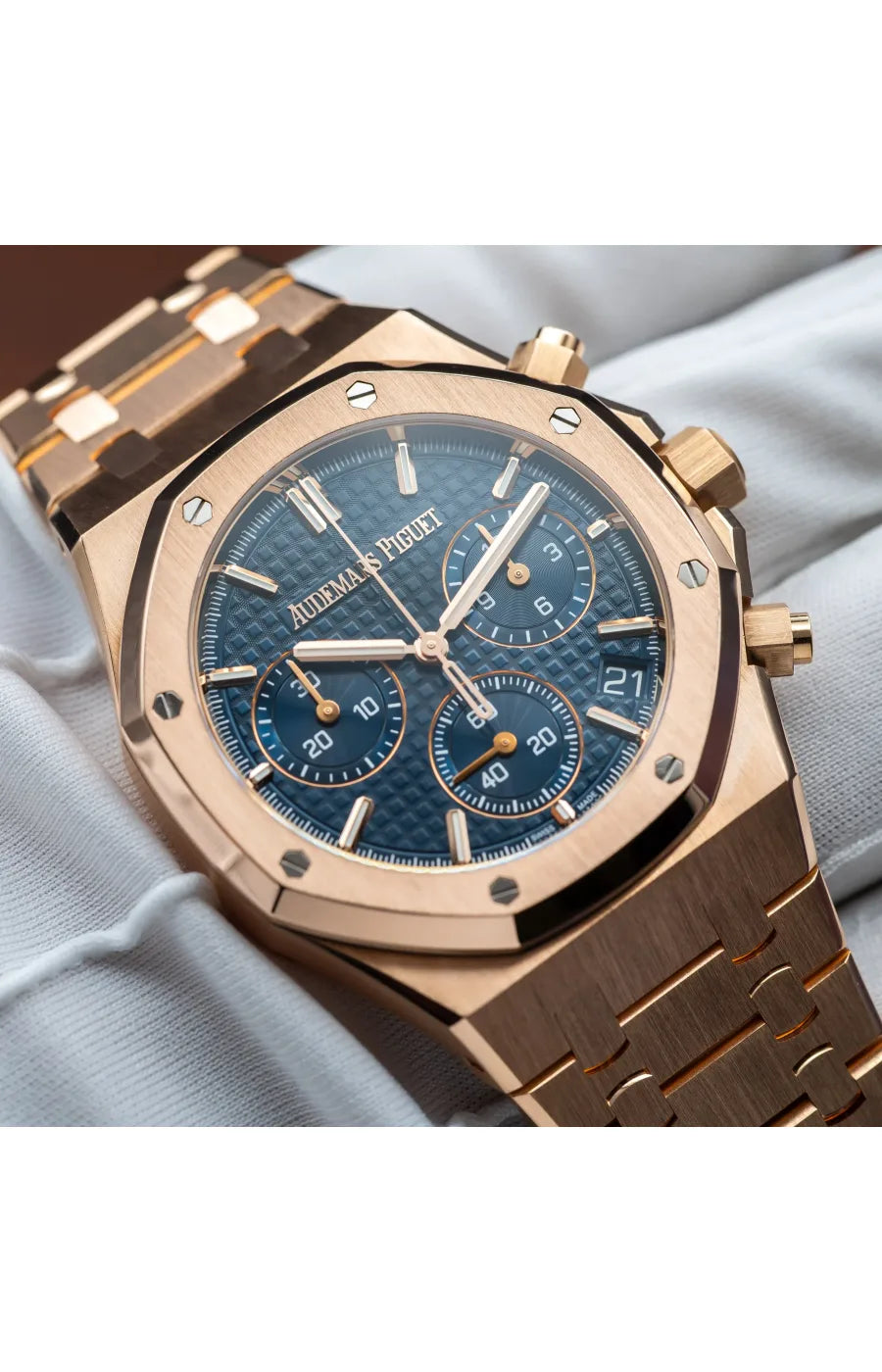Audemars Piguet Royal Oak - 26240OR.OO.1320OR.05