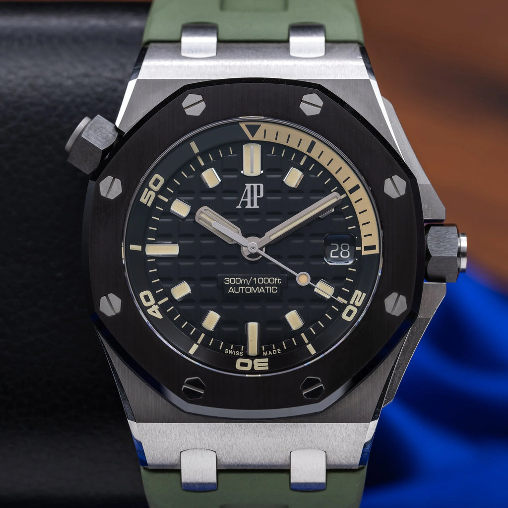 AUDEMARS PIGUET Royal Oak Offshore Diver White Gold 15720CN.OO.A002CA.01 — image 6
