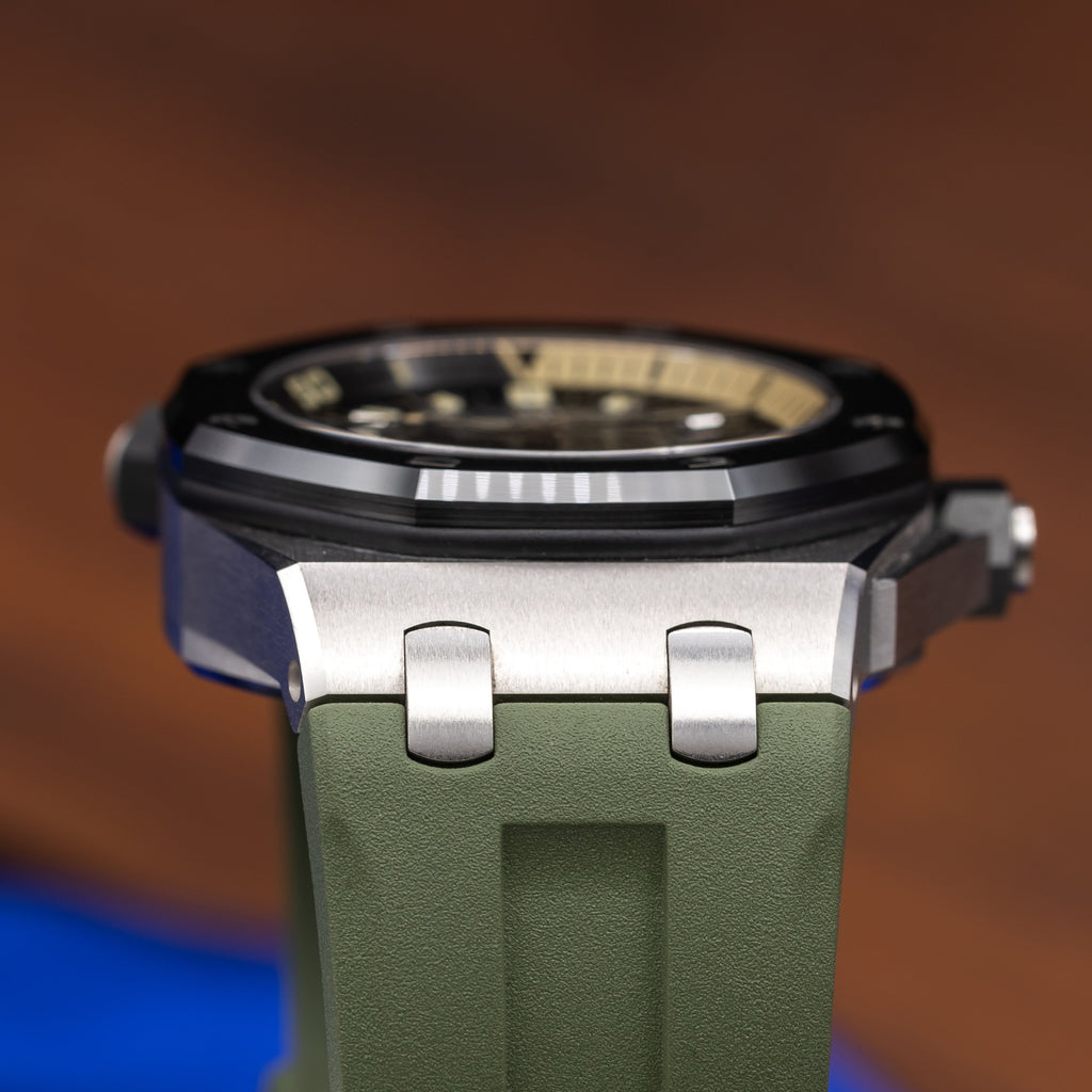 AUDEMARS PIGUET Royal Oak Offshore Diver White Gold 15720CN.OO.A002CA.01 — image 13