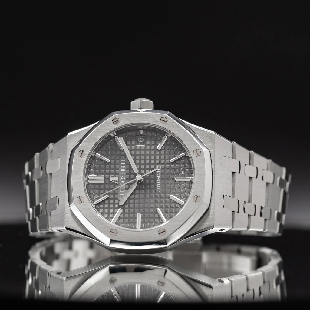 AUDEMARS PIGUET Royal Oak 37mm Grey Dial Stainless Steel 15450ST.OO.1256ST.02 — image 3