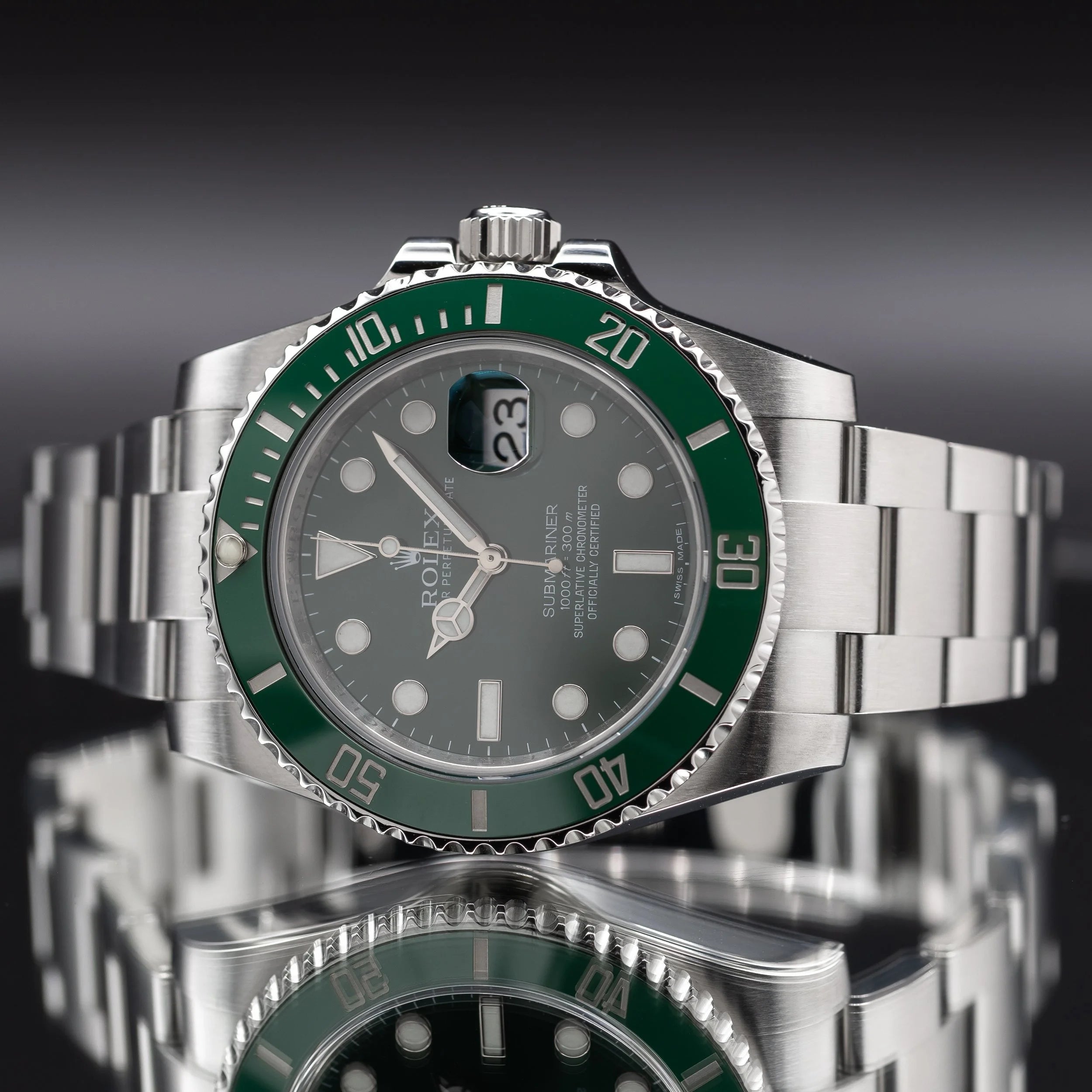 Rolex Submariner Hulk Green Steel Oyster 116610LV