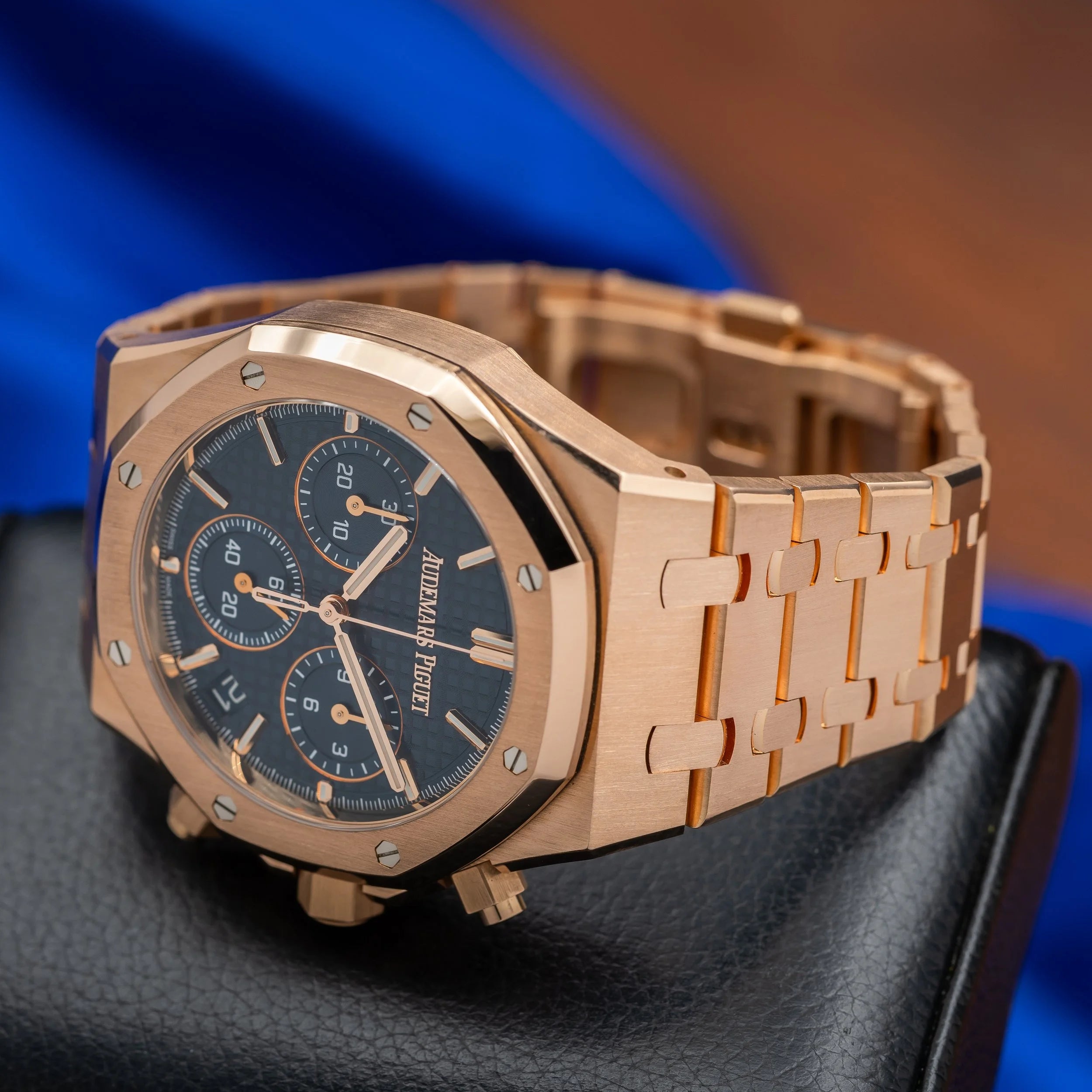 AUDEMARS PIGUET Royal Oak Chronograph Rose Gold Blue Dial 26240OR.OO.1320OR.05 — image 12