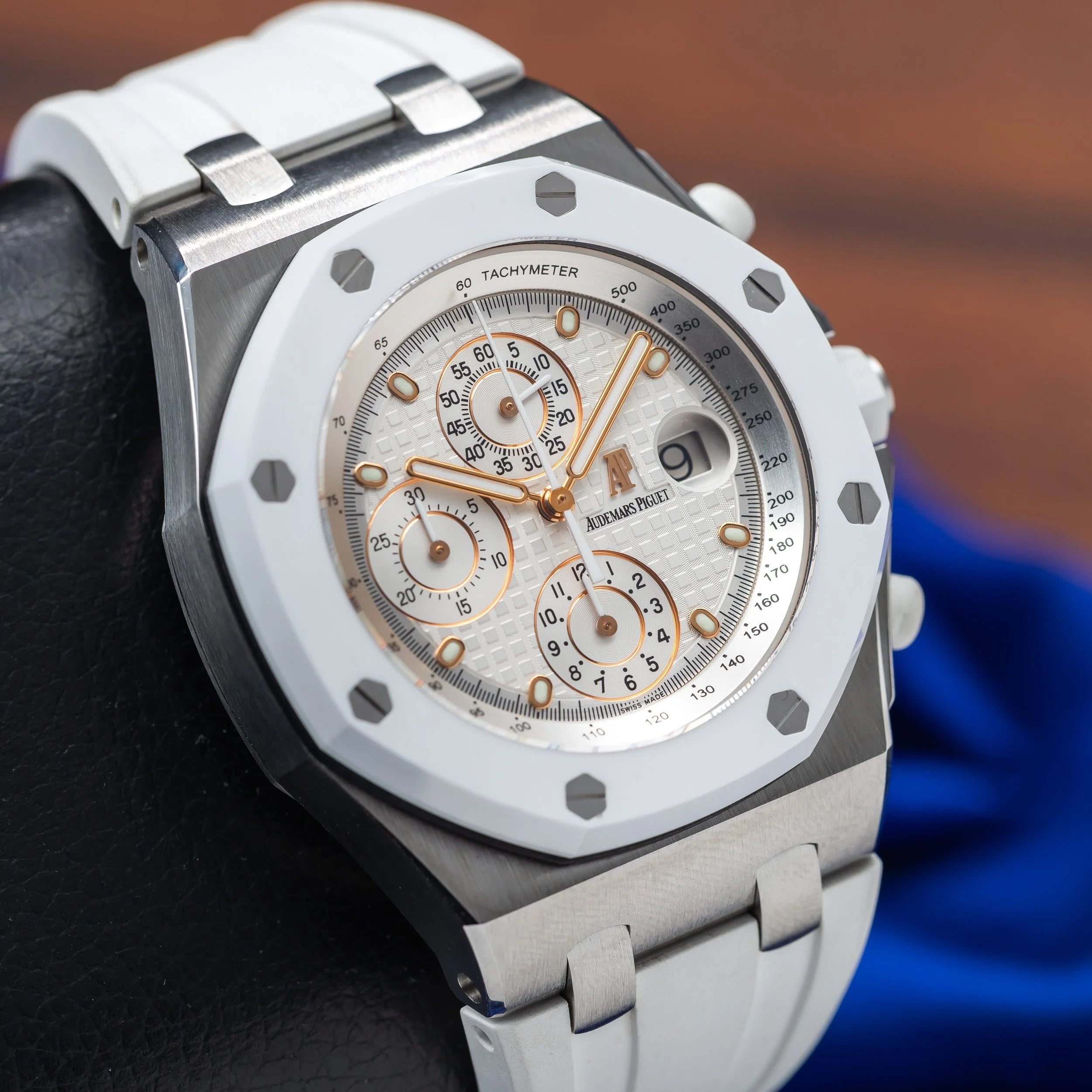 AUDEMARS PIGUET Royal Oak Offshore Pride Of Siam 42mm White 26172SO — image 10