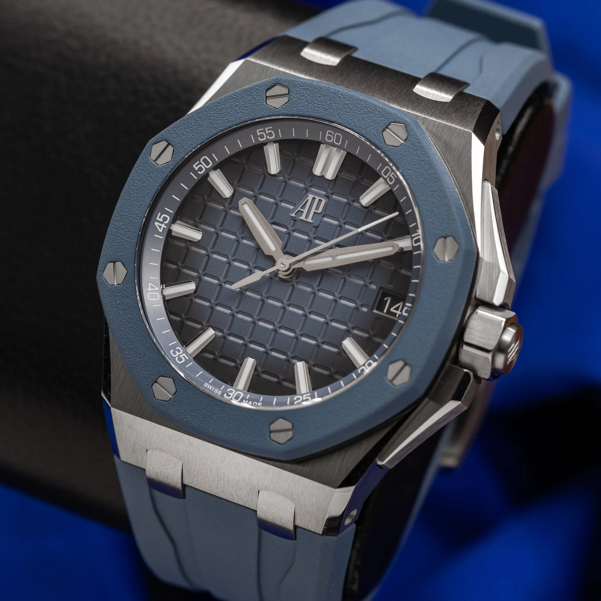 AUDEMARS PIGUET Royal Oak Offshore Steel Smoked Blue Dial 15605SK.OO.A350CA.01 — image 12