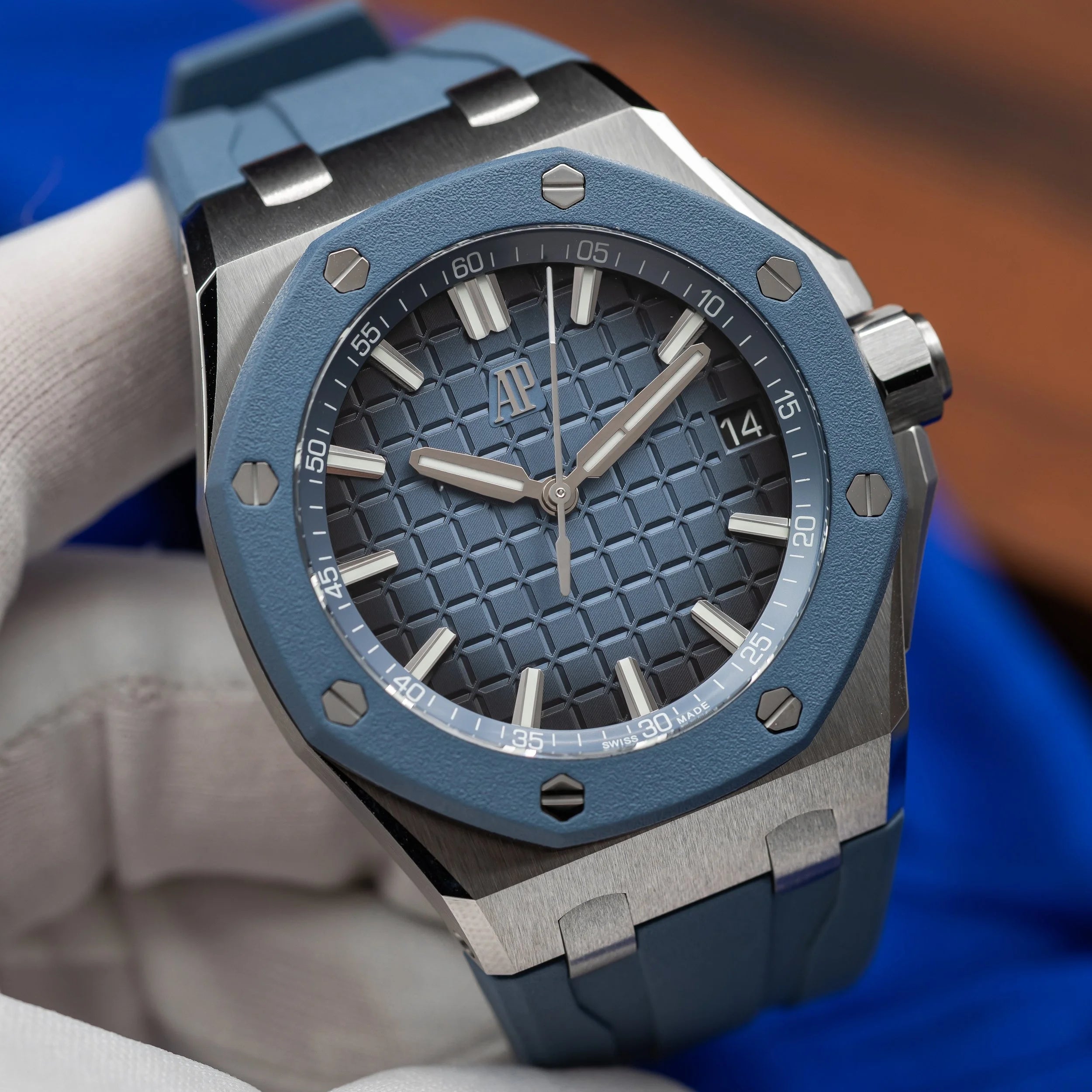 AUDEMARS PIGUET Royal Oak Offshore Steel Smoked Blue Dial 15605SK.OO.A350CA.01 — image 1