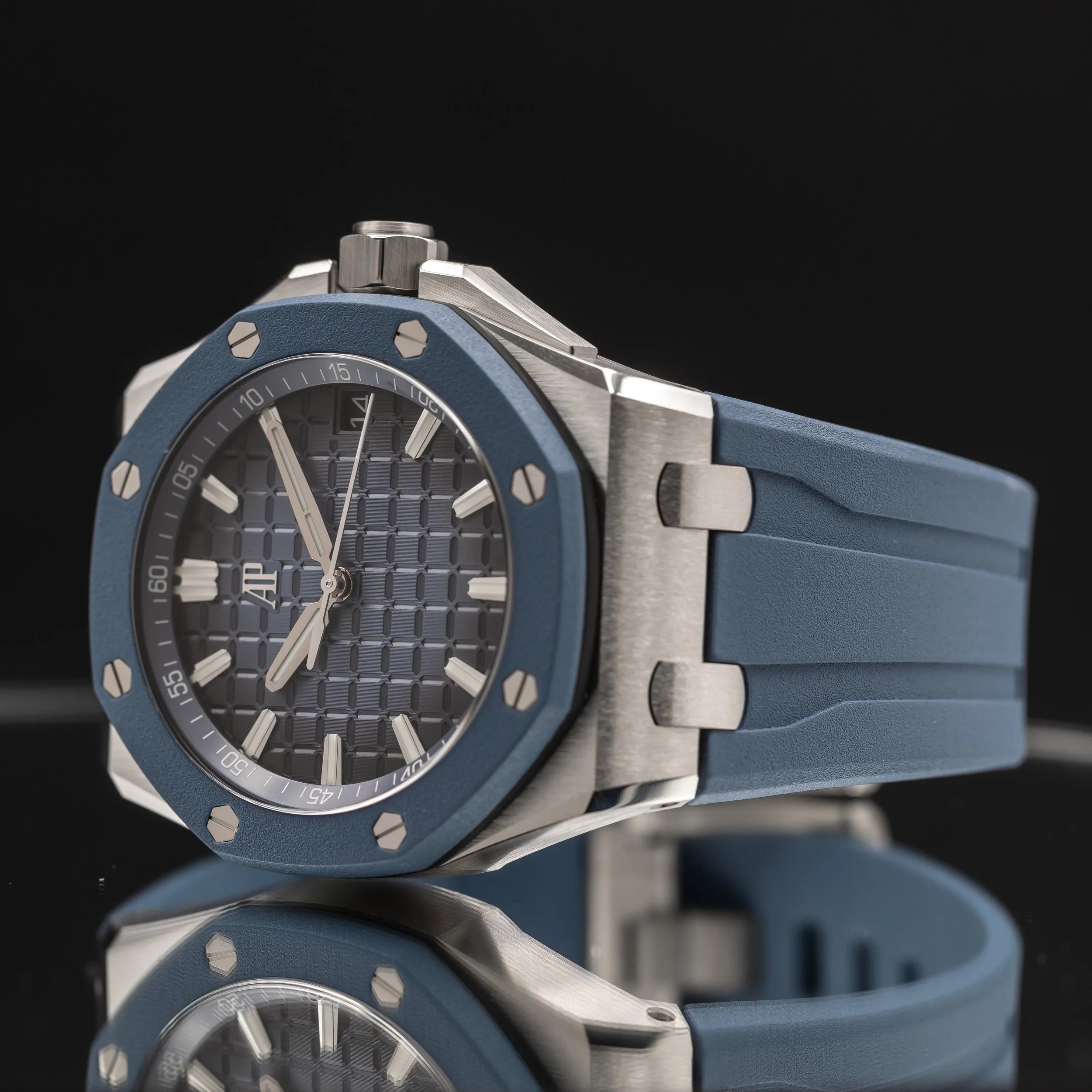 AUDEMARS PIGUET Royal Oak Offshore Steel Smoked Blue Dial 15605SK.OO.A350CA.01 — image 5