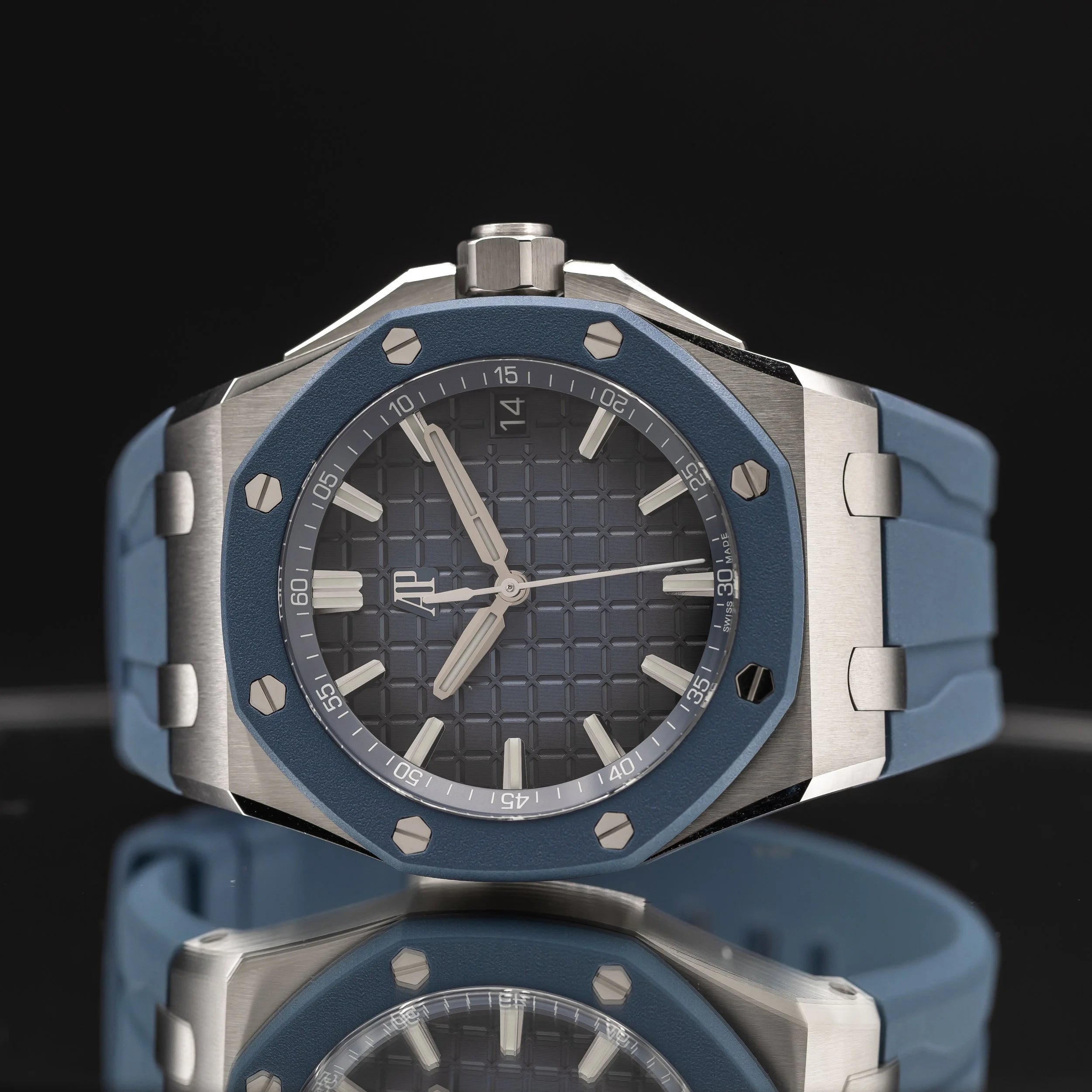 AUDEMARS PIGUET Royal Oak Offshore Steel Smoked Blue Dial 15605SK.OO.A350CA.01 — image 2