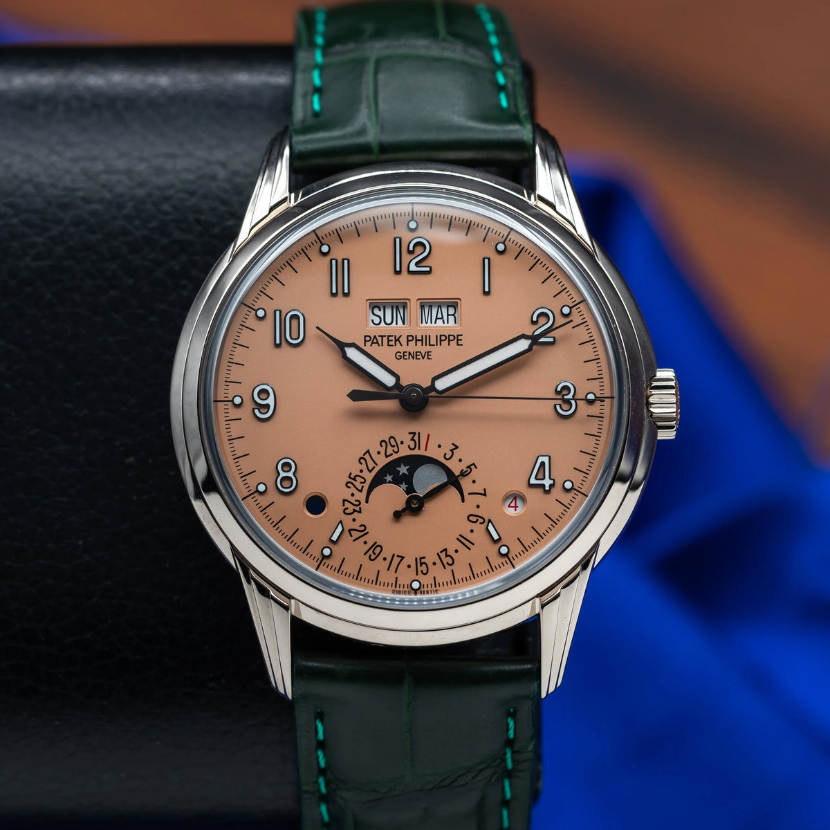 PATEK PHILIPPE Grand Complications Salmon Dial Perpetual Calendar 5320G-011 — image 7