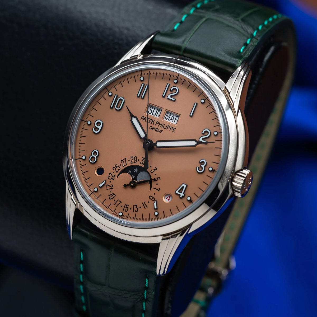 PATEK PHILIPPE Grand Complications Salmon Dial Perpetual Calendar 5320G-011 — image 9
