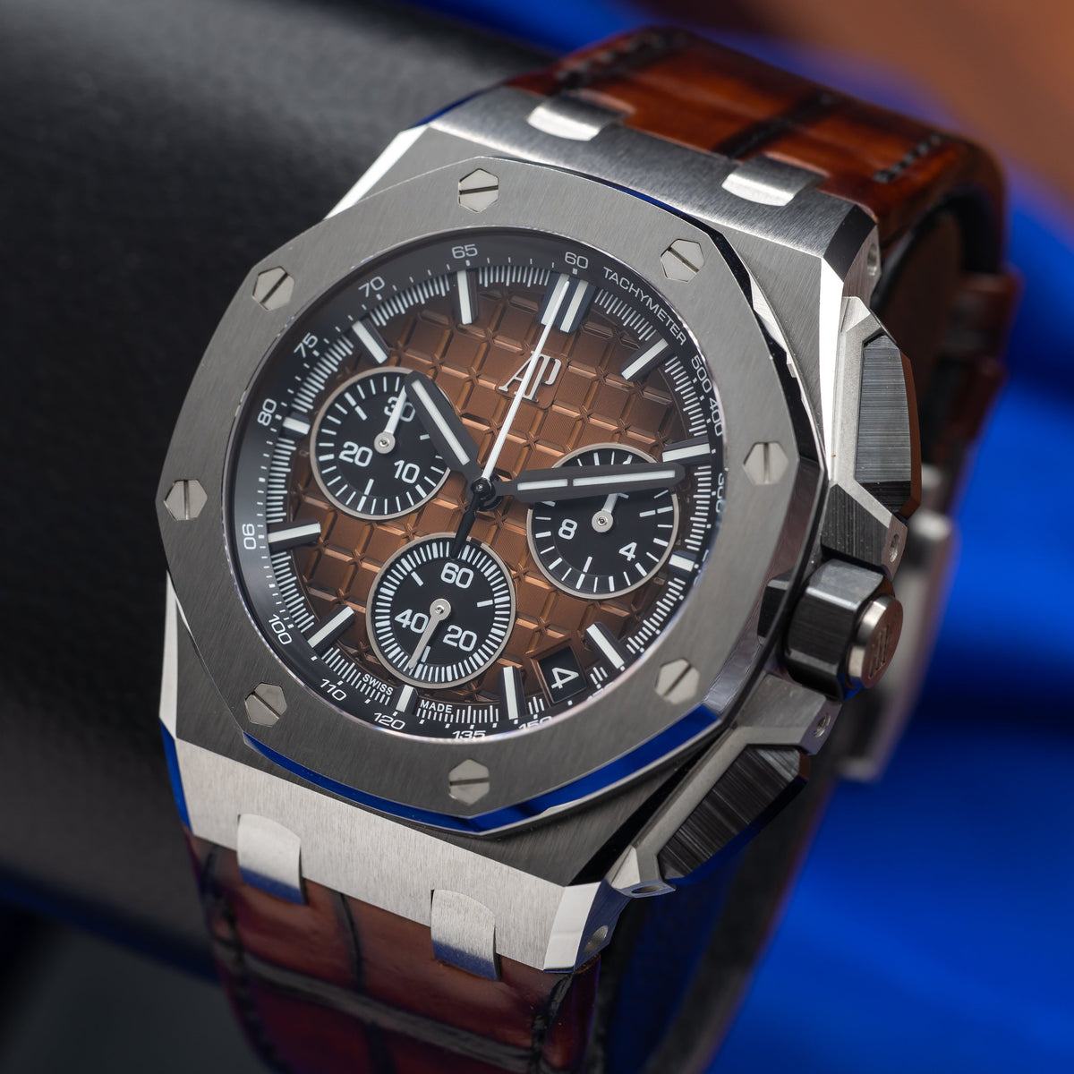 AUDEMARS PIGUET Royal Oak Offshore Chronograph "Havana" 26420ST.OO.A828CR.01 — image 8