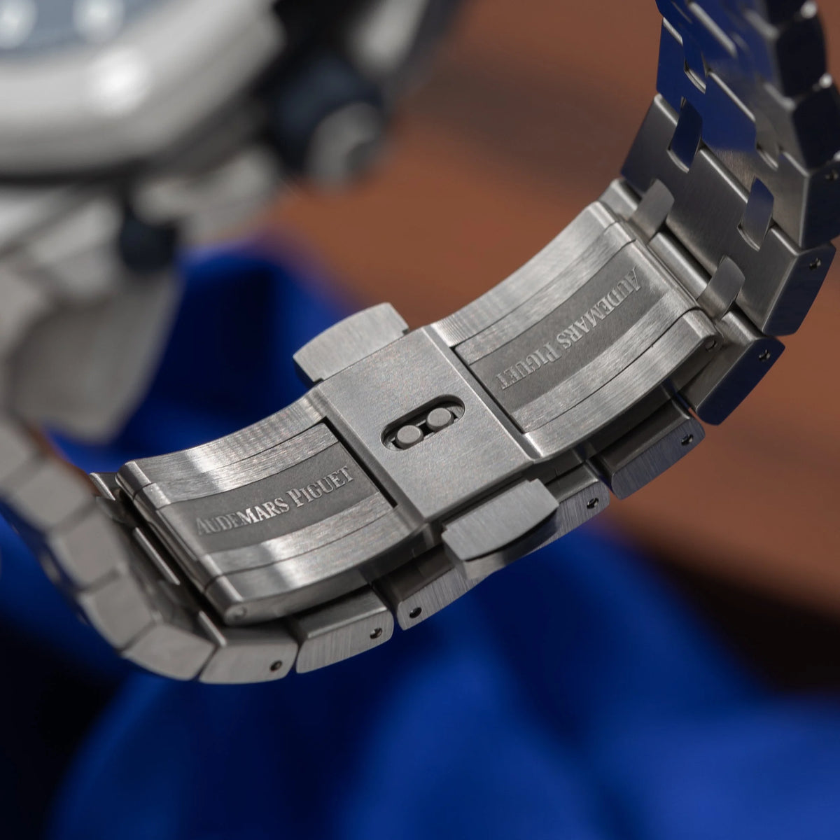 AUDEMARS PIGUET Royal Oak Offshore 'Beast' Blue Dial 26238ST.OO.2000ST.01 — image 19
