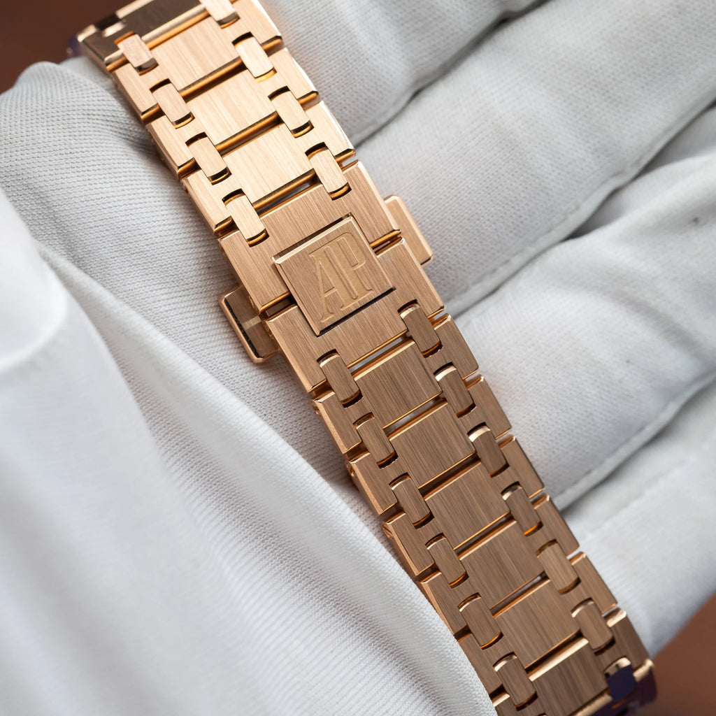 AUDEMARS PIGUET Royal Oak Extra Thin Jumbo Blue Dial 15202OR.OO.1240OR.01 — image 14