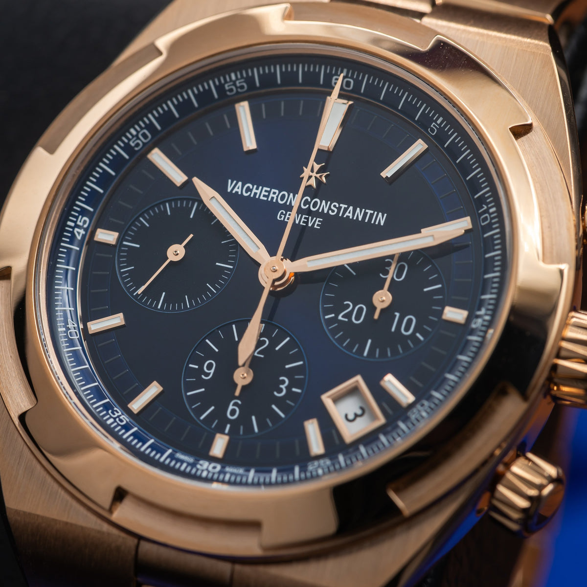 VACHERON CONSTANTIN Overseas Chronograph Rose Gold Blue Dial 5520V/210R-B952 — image 6