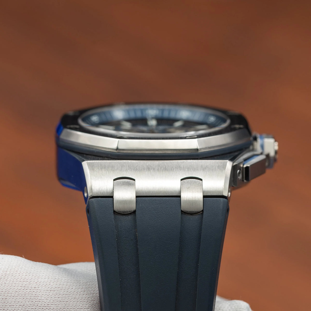 AUDEMARS PIGUET Royal Oak Offshore Chrono Titanium Blue 26480TI.OO.A027CA.01 — image 12