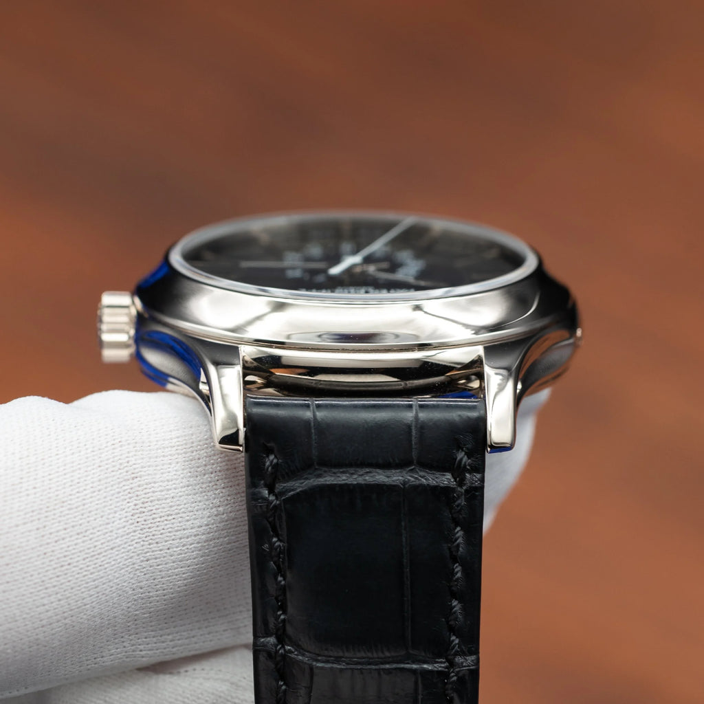 PATEK PHILIPPE Annual Calendar White Gold Blue Dial 5205G-013 (2025) — image 15