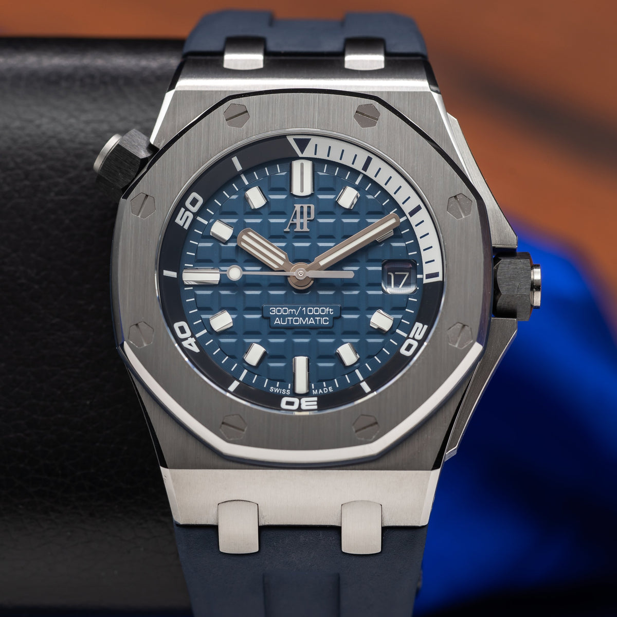 AUDEMARS PIGUET Royal Oak Offshore Diver Blue 42mm 15720ST.OO.A027CA.01 — image 7