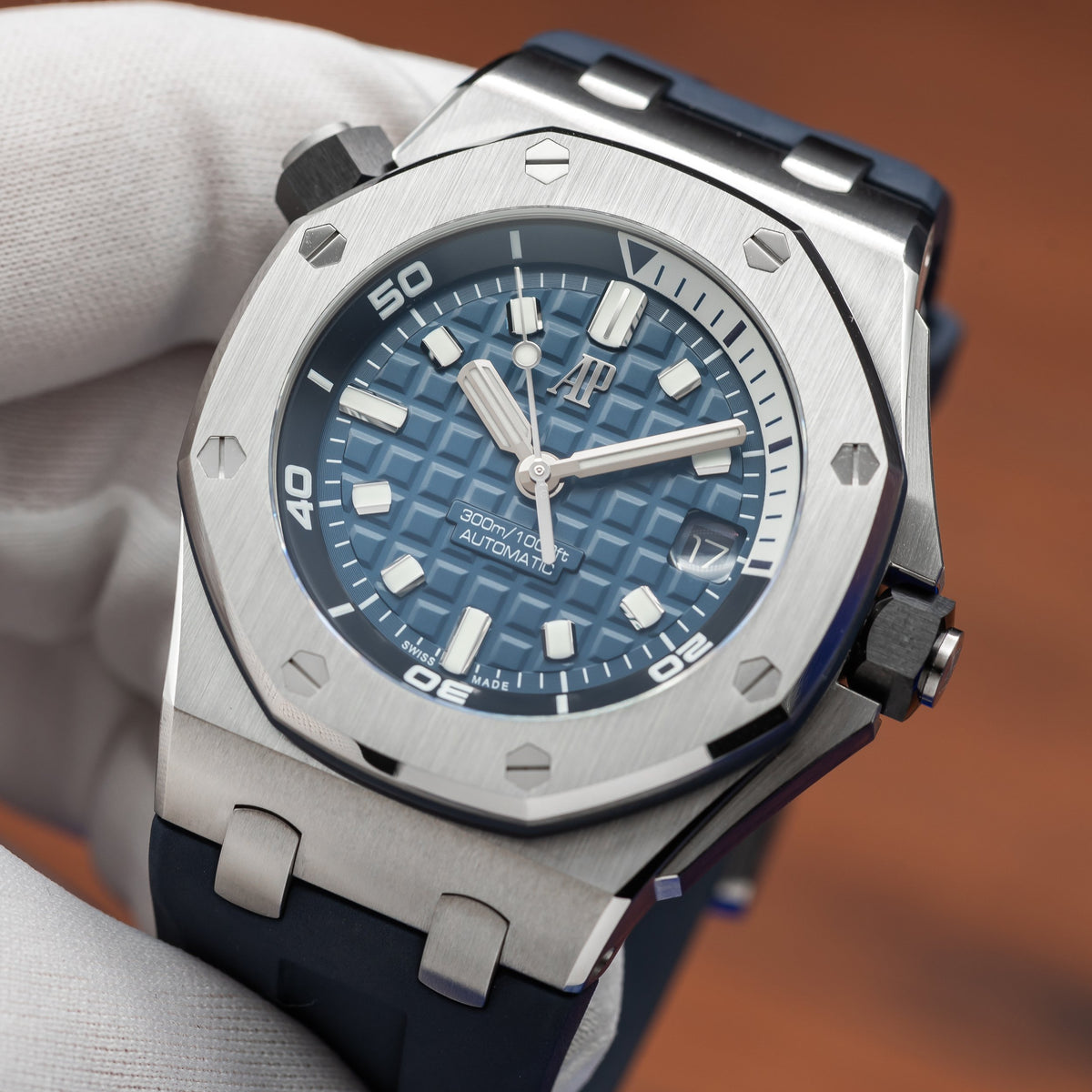 AUDEMARS PIGUET Royal Oak Offshore Diver Blue 42mm 15720ST.OO.A027CA.01 — image 17