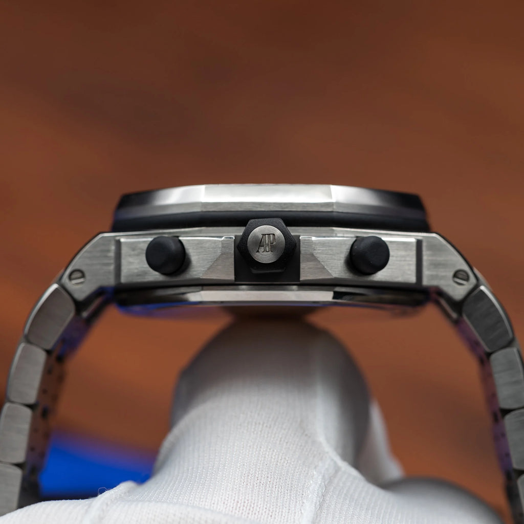 AUDEMARS PIGUET Royal Oak Offshore Chrono Titanium 42mm 26238TI.OO.2000TI.01 — image 12