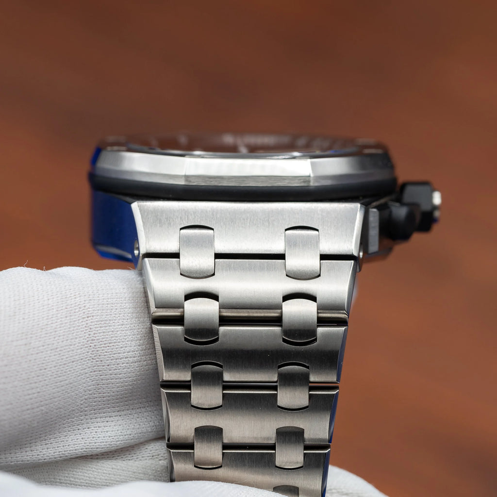 AUDEMARS PIGUET Royal Oak Offshore Chrono Titanium 42mm 26238TI.OO.2000TI.01 — image 13