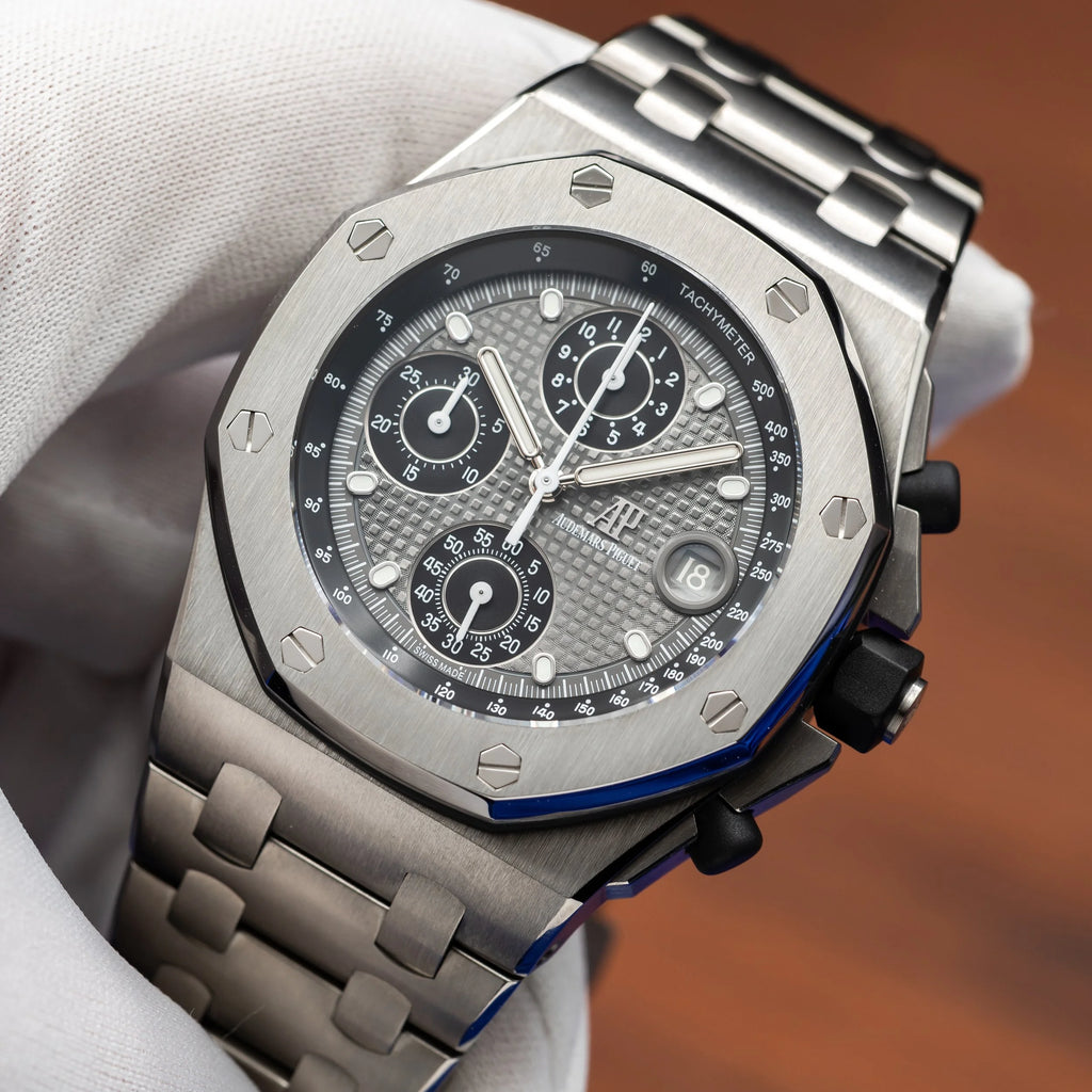 AUDEMARS PIGUET Royal Oak Offshore Chrono Titanium 42mm 26238TI.OO.2000TI.01 — image 17
