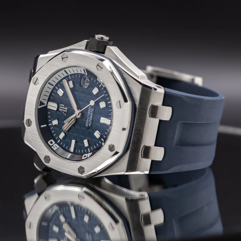 AUDEMARS PIGUET Royal Oak Offshore Diver Blue 42mm 15720ST.OO.A027CA.01 — image 4