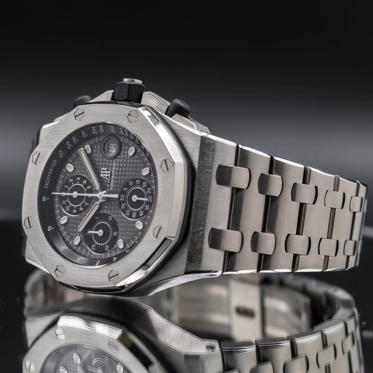 AUDEMARS PIGUET Royal Oak Offshore Chrono Titanium 42mm 26238TI.OO.2000TI.01 — image 2