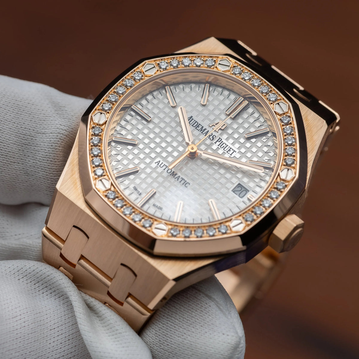 AUDEMARS PIGUET Royal Oak 37mm Rose Gold Diamond Bezel 15451OR.ZZ.1256OR.01 — image 17