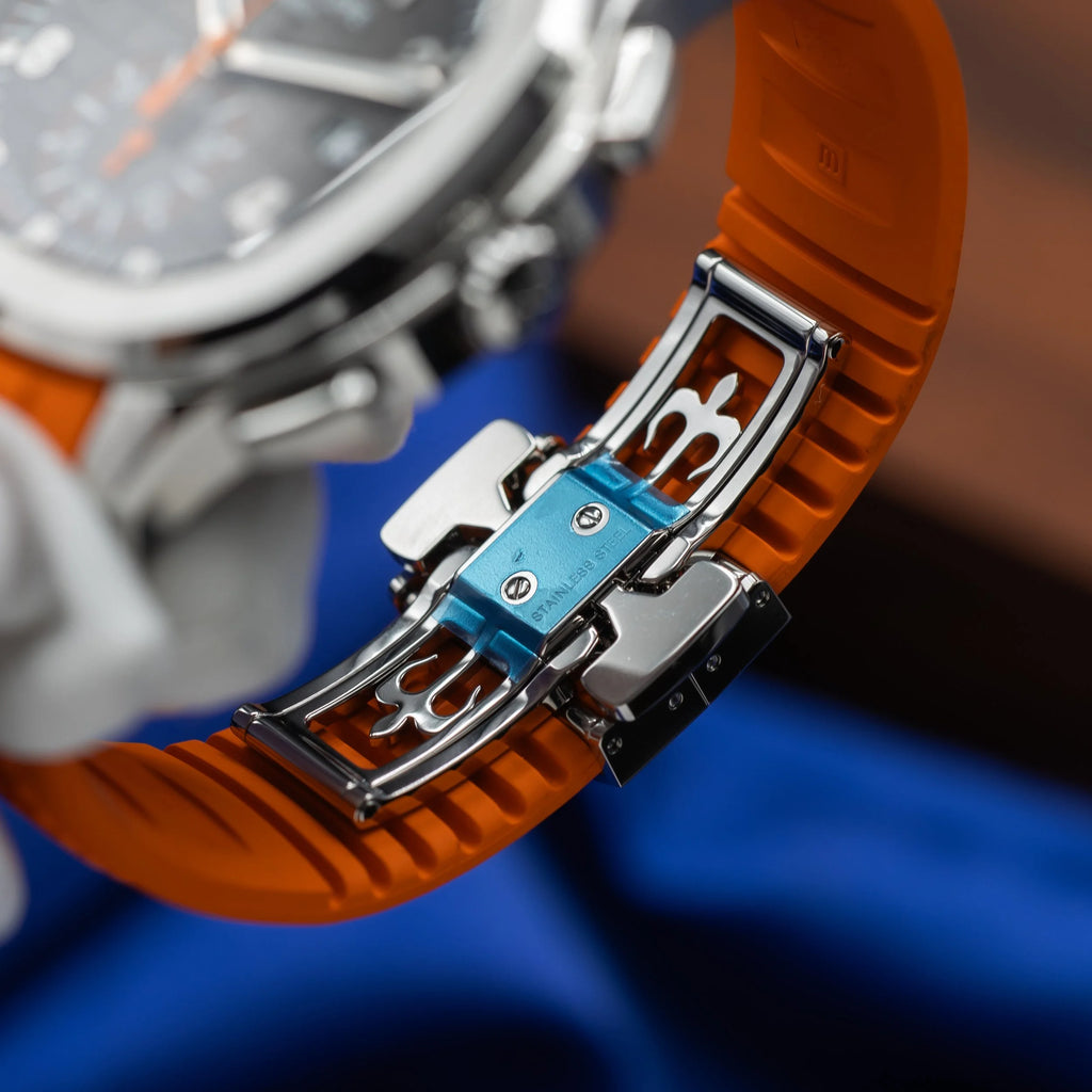 PATEK PHILIPPE Aquanaut Chronograph Stainless Steel Orange Accent 5968A-001 — image 21