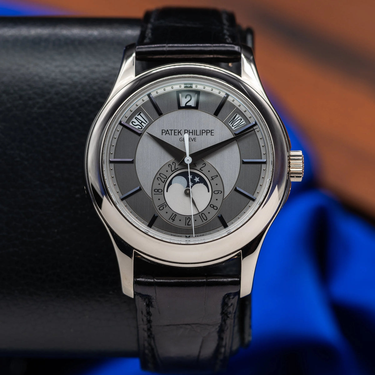 PATEK PHILIPPE Annual Calendar White Gold 40mm Grey Dial 5205G-001 — image 4
