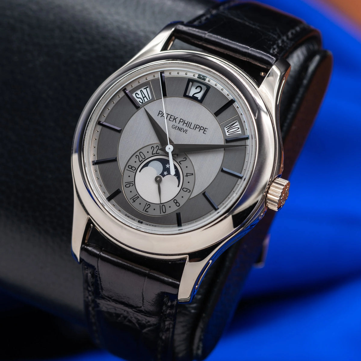 PATEK PHILIPPE Annual Calendar White Gold 40mm Grey Dial 5205G-001 — image 6