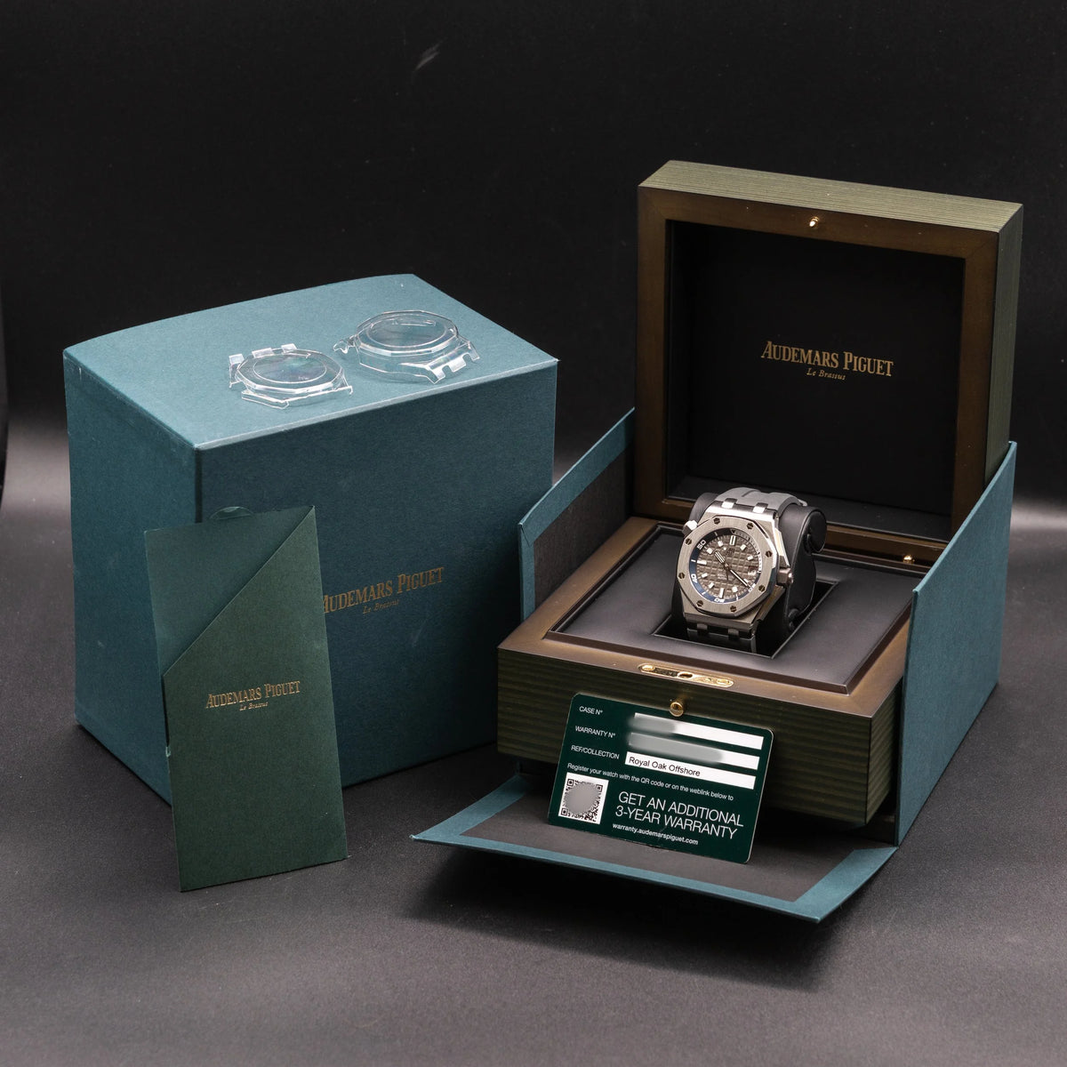 AUDEMARS PIGUET Royal Oak Offshore Diver 42mm Grey Dial 15720ST.OO.A009CA.01 — image 3