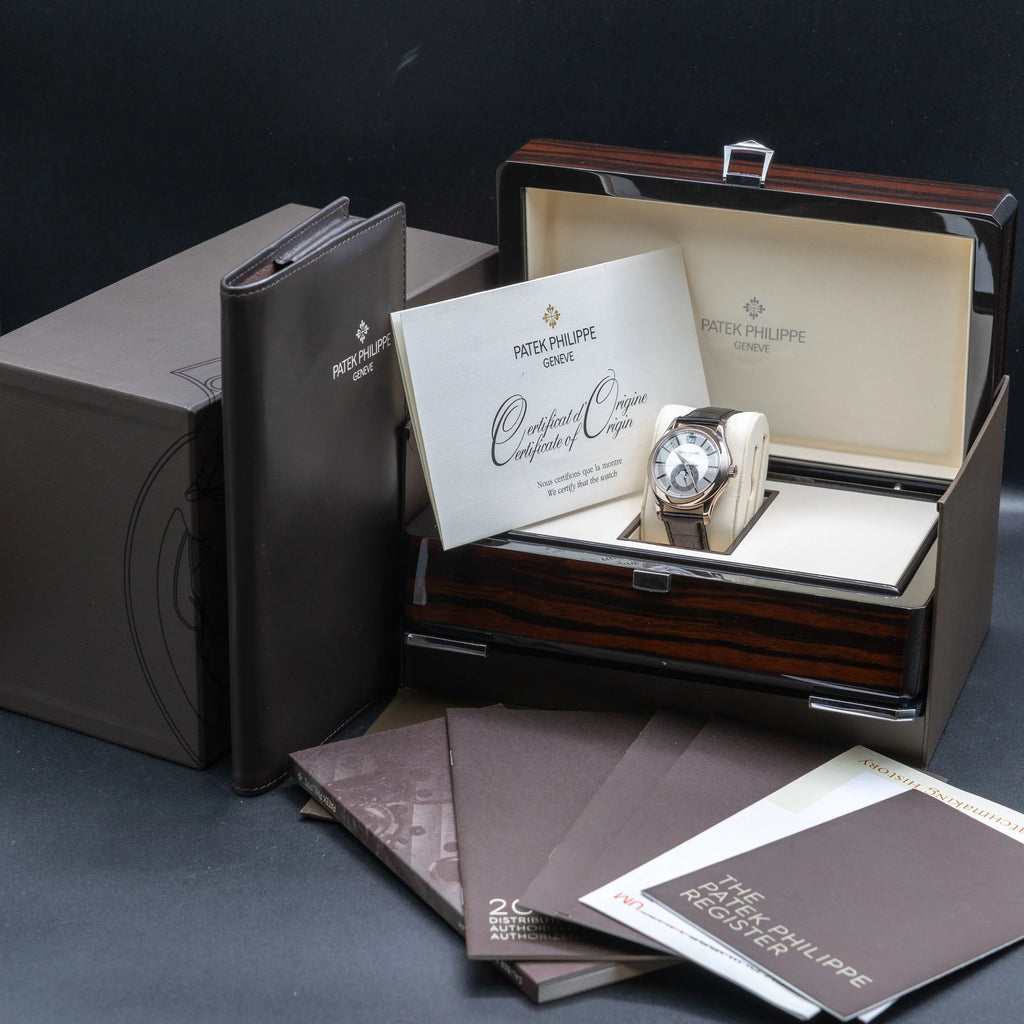 PATEK PHILIPPE Annual Calendar White Gold 40mm Grey Dial 5205G-001 — image 3