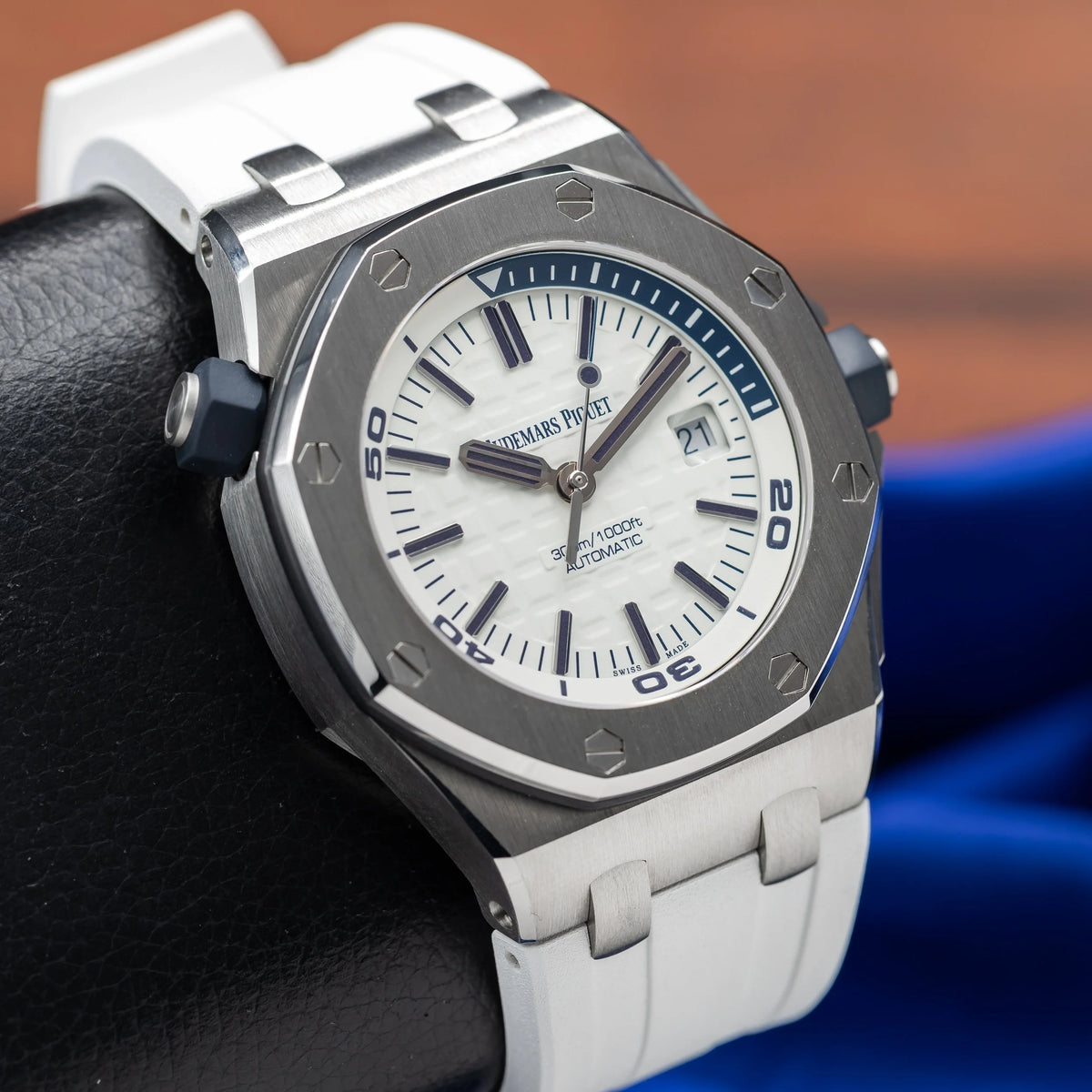AUDEMARS PIGUET Royal Oak Offshore Diver "Admiral" 15710ST.OO.A010CA.01 — image 8