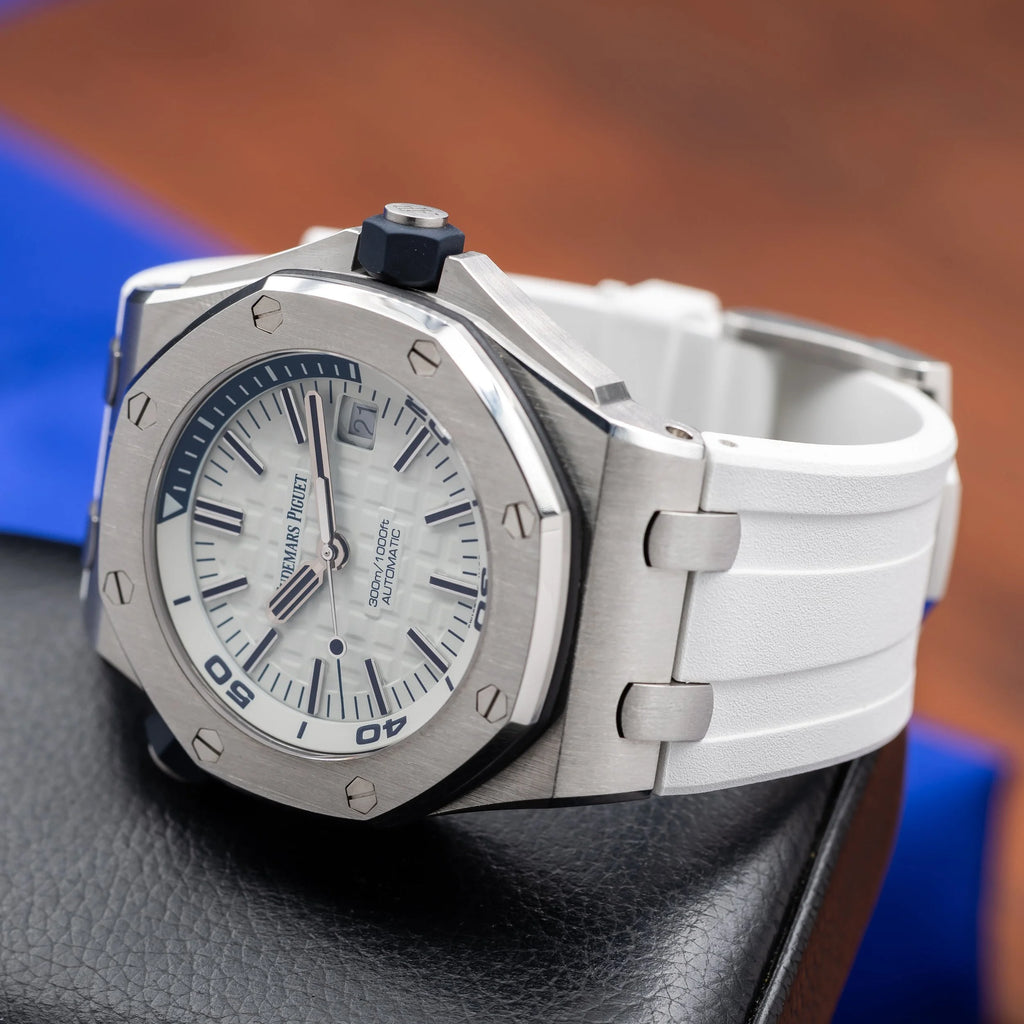 AUDEMARS PIGUET Royal Oak Offshore Diver "Admiral" 15710ST.OO.A010CA.01 — image 10