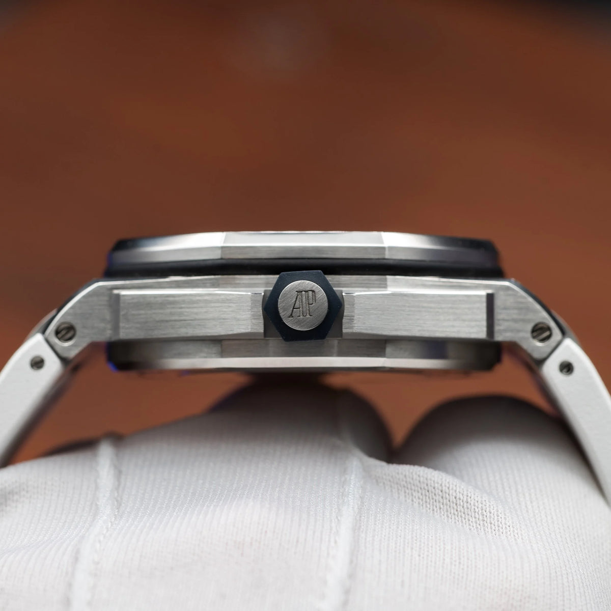 AUDEMARS PIGUET Royal Oak Offshore Diver "Admiral" 15710ST.OO.A010CA.01 — image 12