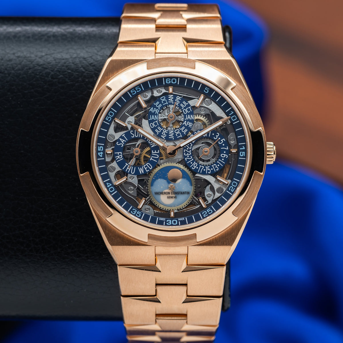 VACHERON CONSTANTIN Overseas Perpetual Calendar Skeleton 4300V/120R-B642 — image 9