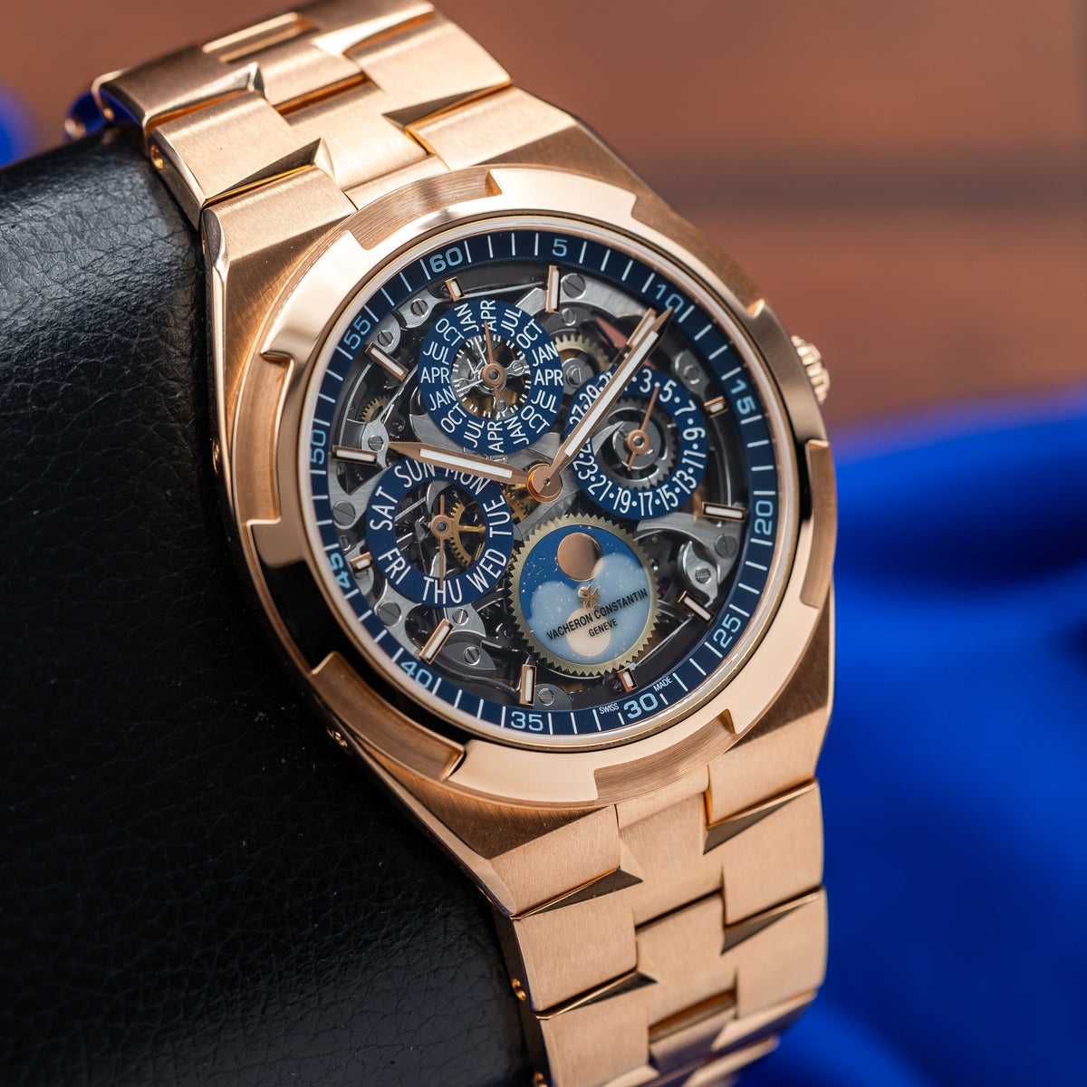 VACHERON CONSTANTIN Overseas Perpetual Calendar Skeleton 4300V/120R-B642 — image 10