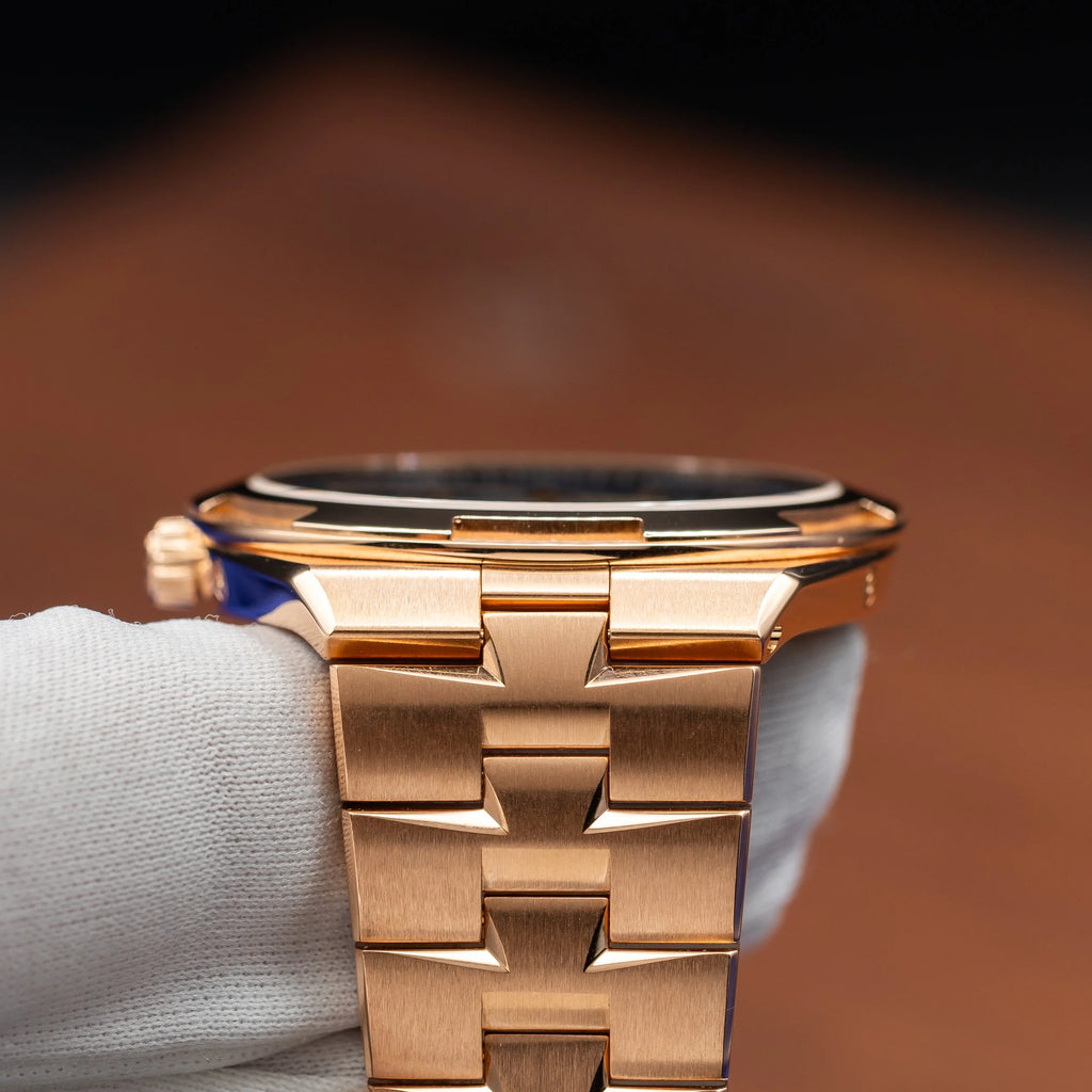 VACHERON CONSTANTIN Overseas Perpetual Calendar Skeleton 4300V/120R-B642 — image 17