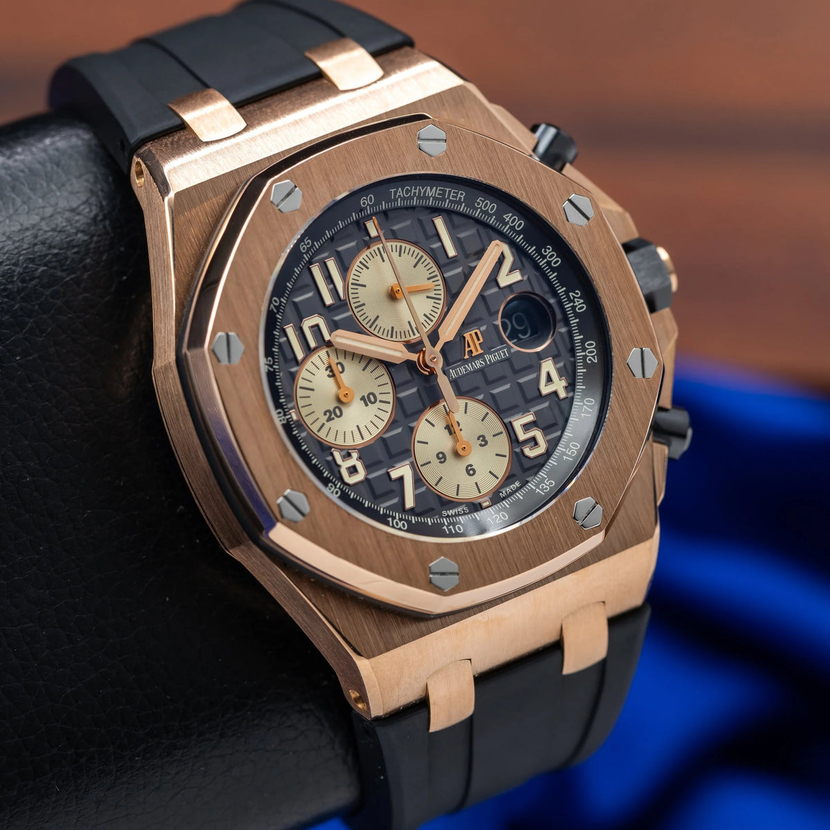 AUDEMARS PIGUET Royal Oak Offshore Chrono 42mm Rose Gold 26470OR.OO.A125CR.01 — image 7