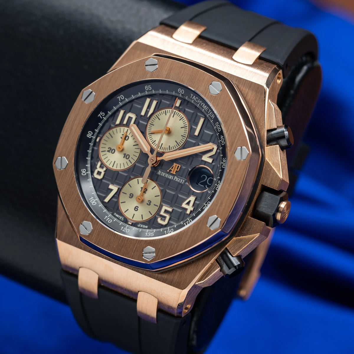 AUDEMARS PIGUET Royal Oak Offshore Chrono 42mm Rose Gold 26470OR.OO.A125CR.01 — image 8