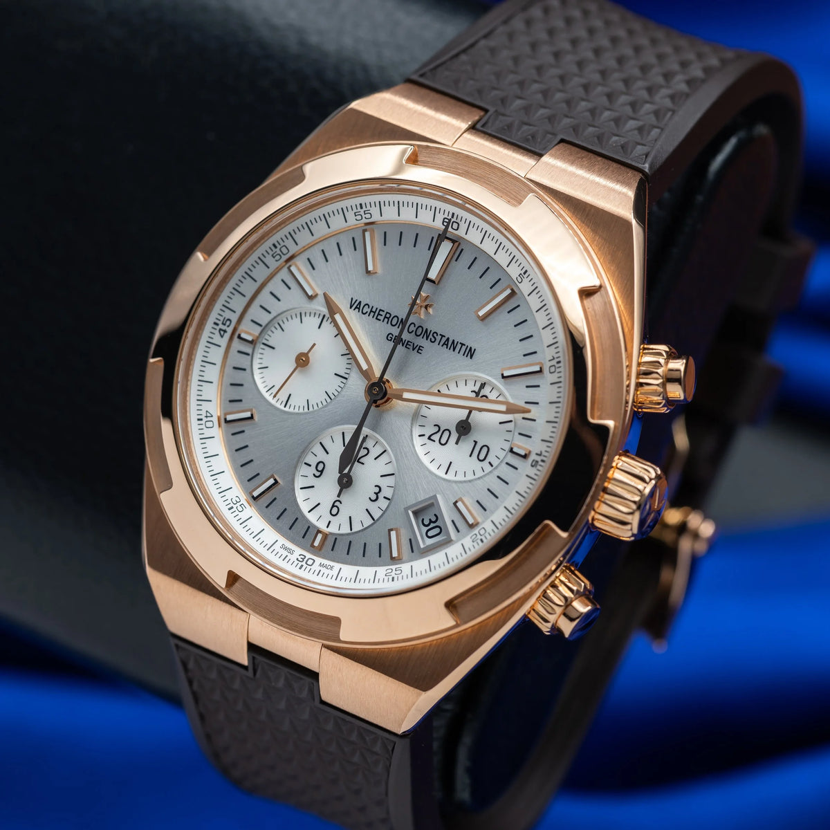 VACHERON CONSTANTIN Overseas Chrono Rose Gold Silver Dial 5500V/000R-B074 — image 7