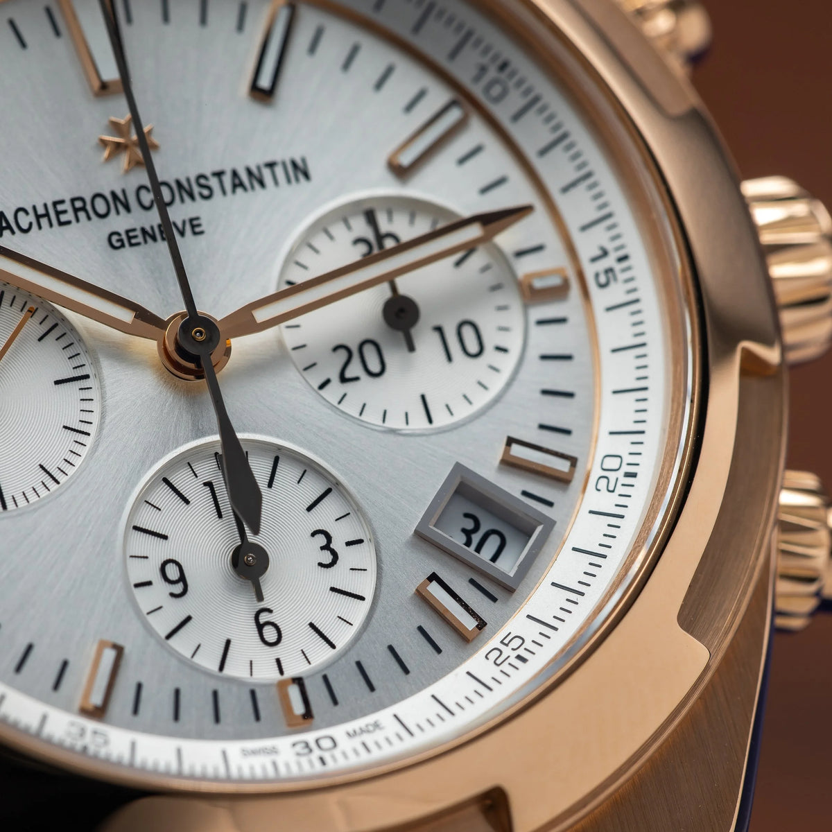 VACHERON CONSTANTIN Overseas Chrono Rose Gold Silver Dial 5500V/000R-B074 — image 9