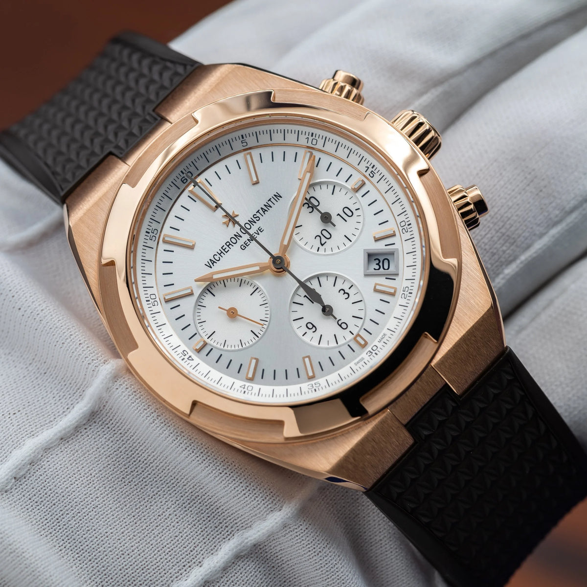 VACHERON CONSTANTIN Overseas Chrono Rose Gold Silver Dial 5500V/000R-B074 — image 19