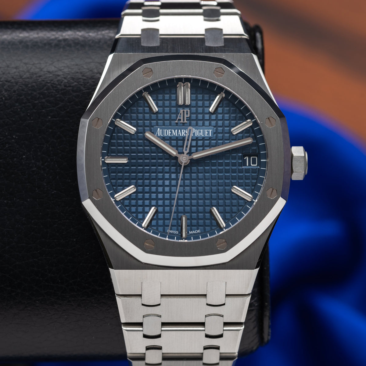 AUDEMARS PIGUET Royal Oak Stainless Steal Blue Dial 15500ST.OO.1220ST.01 — image 7