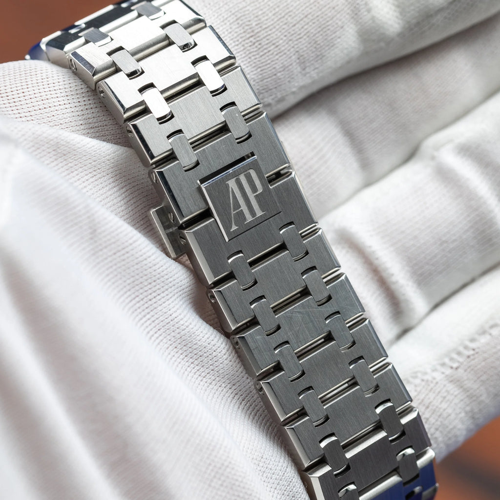 AUDEMARS PIGUET Royal Oak Stainless Steal Blue Dial 15500ST.OO.1220ST.01 — image 16