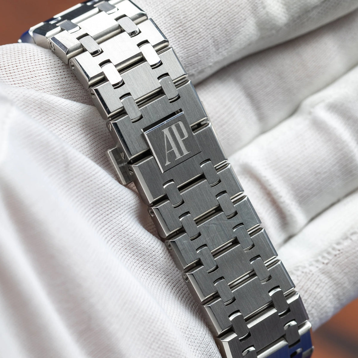 AUDEMARS PIGUET Royal Oak Stainless Steal Blue Dial 15500ST.OO.1220ST.01 — image 16