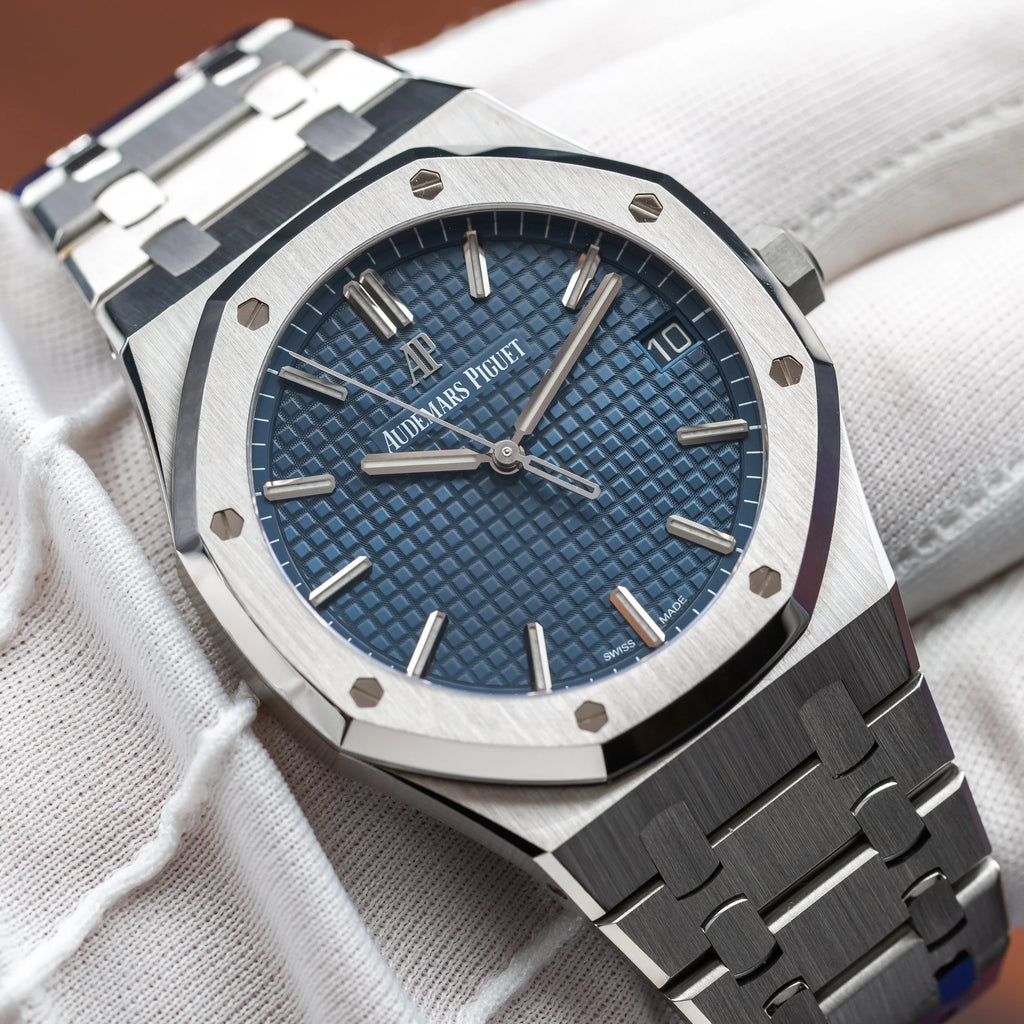 AUDEMARS PIGUET Royal Oak Stainless Steal Blue Dial 15500ST.OO.1220ST.01 — image 18